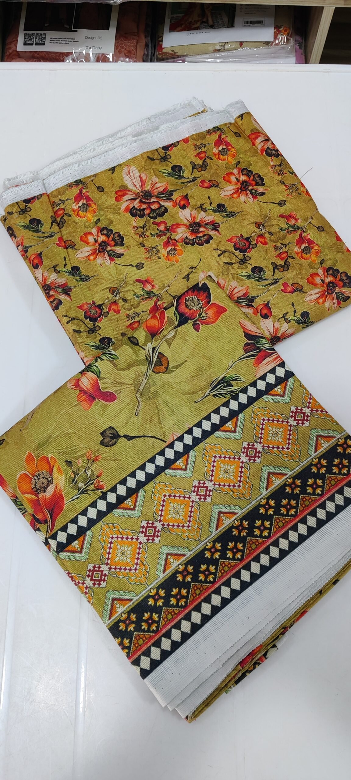 Unstitched 3 Piece Khaddar – Luxury Digital Print Suit | KHD-07 - Image 3