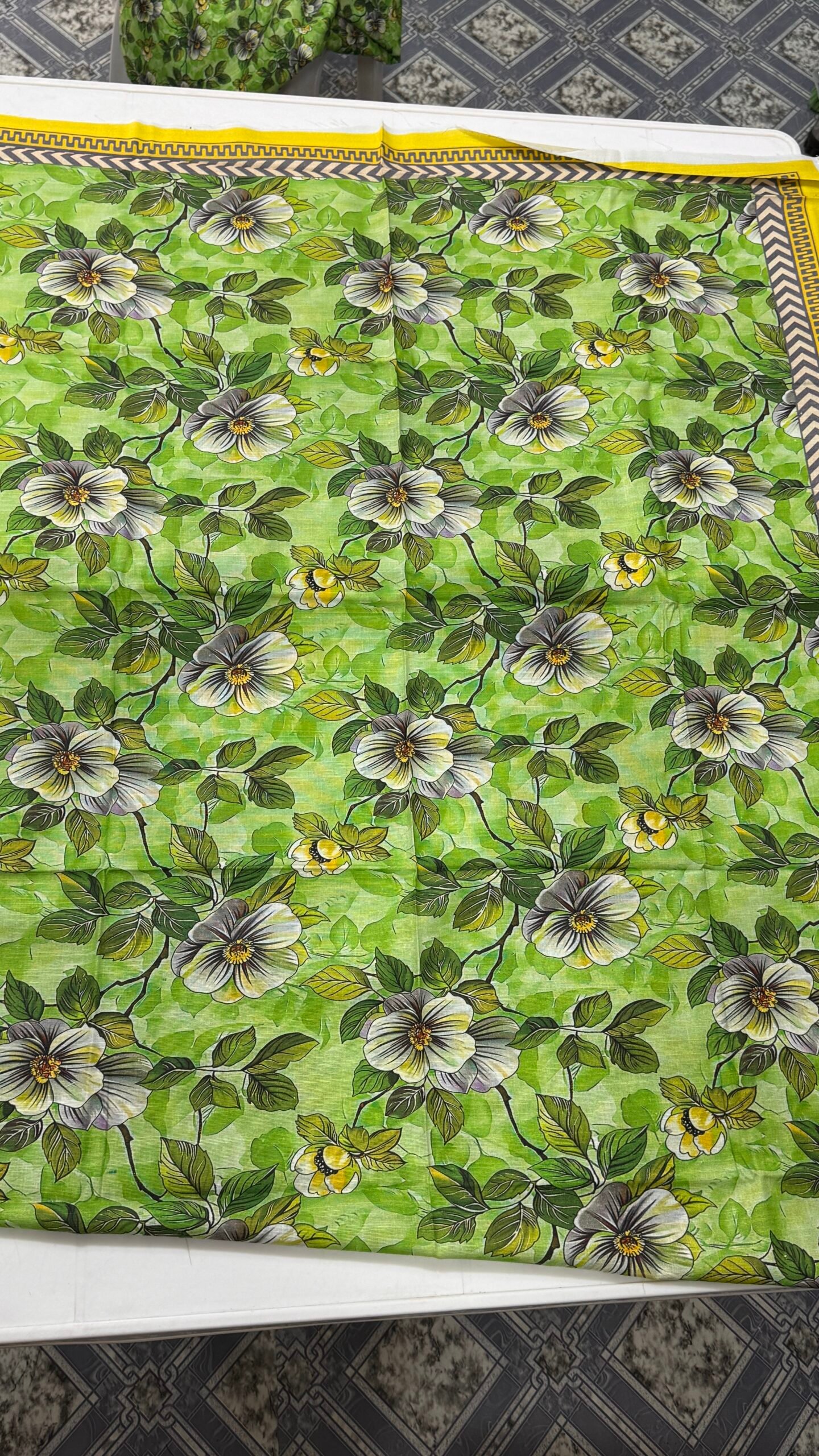 Unstitched 3 Piece Khaddar Suit | KHD-01 | Gul-e-Libas - Image 2